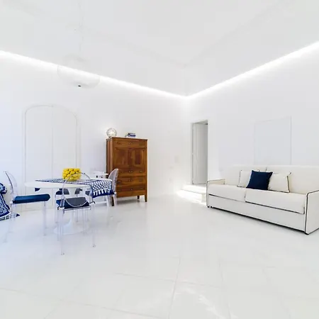 Ravello Suite Apartman *