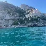 Ravello Suite *